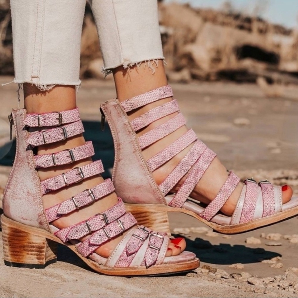 Freebird by Steven Casandra Sandals